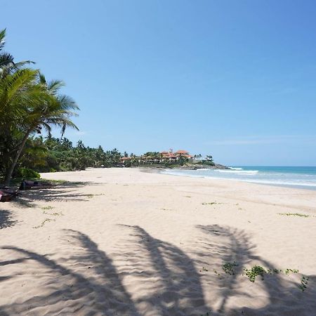 Esprit Bentota Hotel Exterior photo