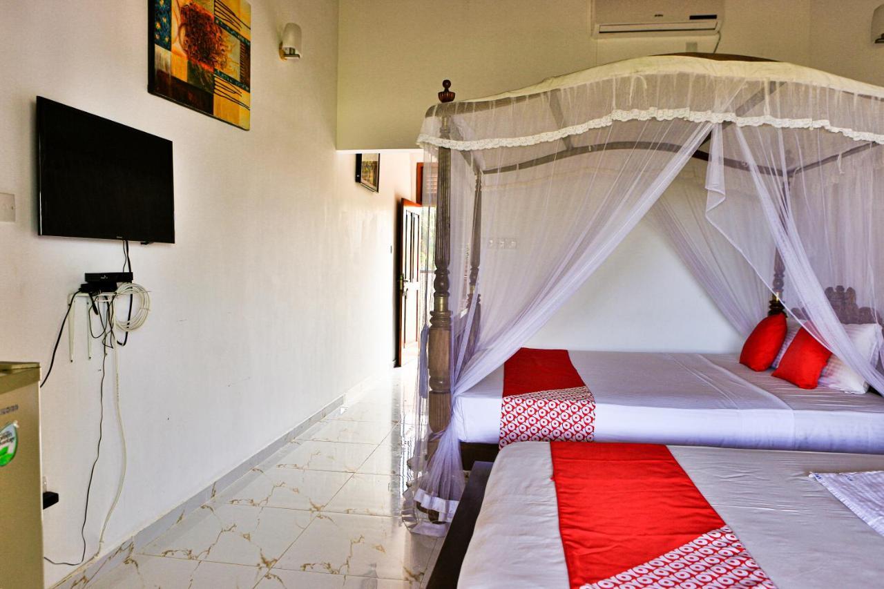Esprit Bentota Hotel Exterior photo