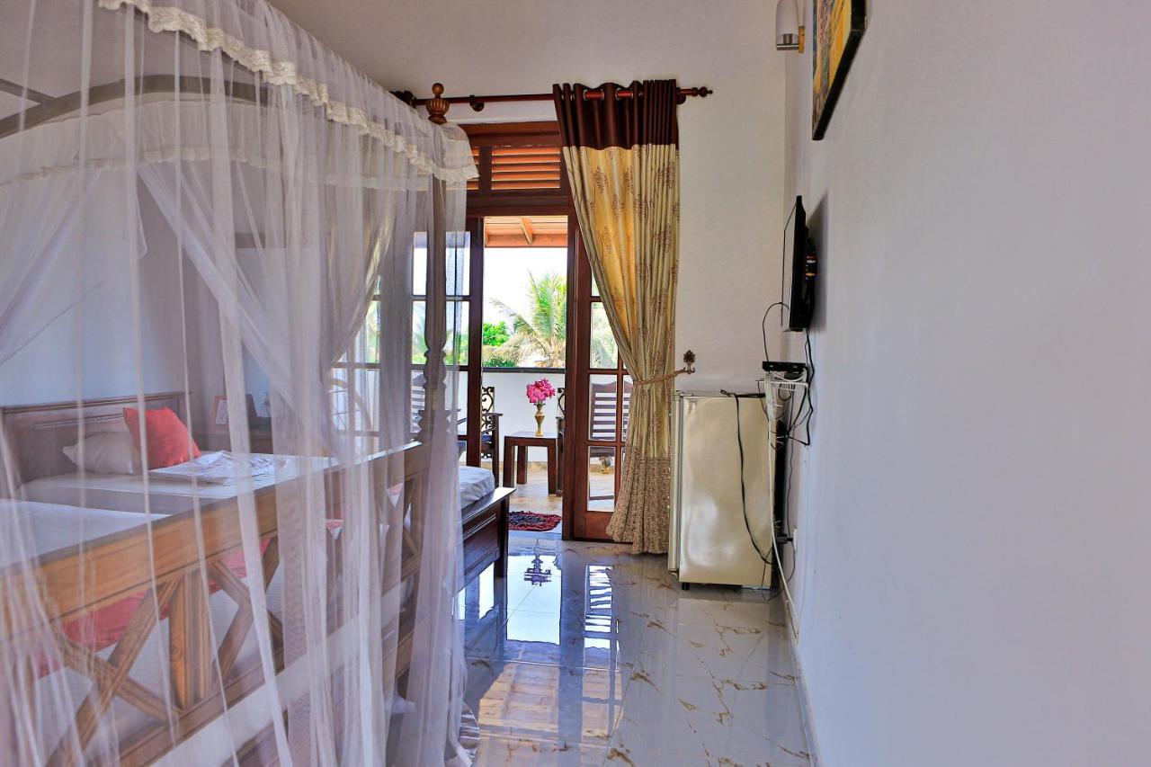 Esprit Bentota Hotel Exterior photo